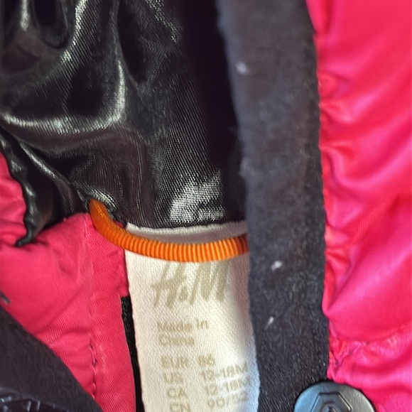 SOLD
H&M - Puffer Winter Jacket. Size 12-18 months - Picture 2 of 6